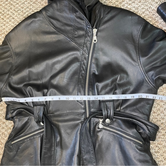 Wilsons Leather Hooded Belted Biker Jacket with Thinsulate Thermal Insulation - Picture 8 of 16